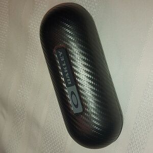 Oakley Hardshell Glass Case